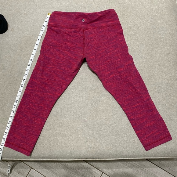 Lululemon Wunder Under Crop ll - Picture 2 of 14